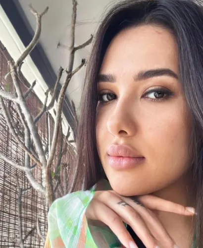 Female Escort T Nagar